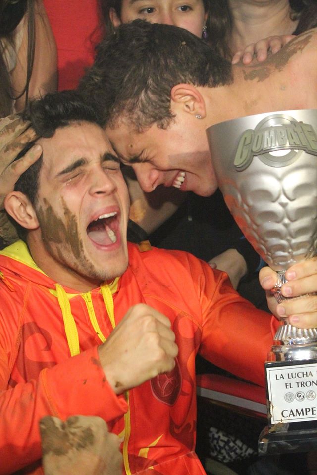 Lu29_08's tweet photo. #RojosCampeones !!! http://t.co/piCZL7uHbV