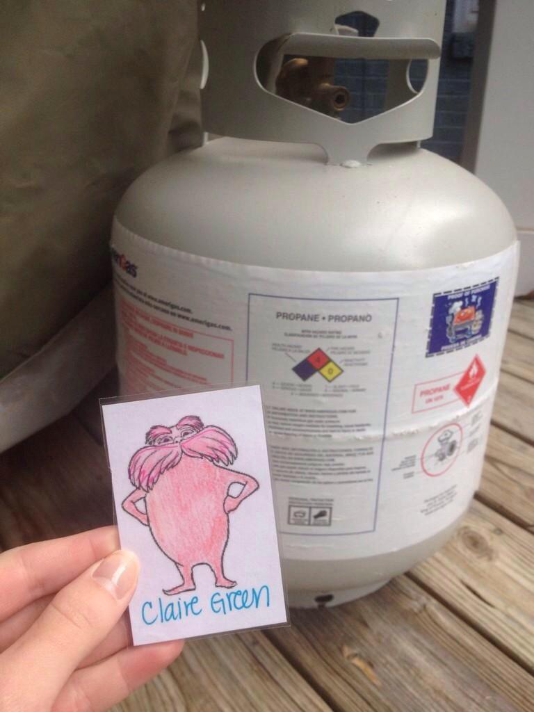 FlatLoraxCG's tweet image. The use of propane decreases natural resources &amp;amp; will eventually run out #flatlorax #topic23 #hphsapes2014 #period2