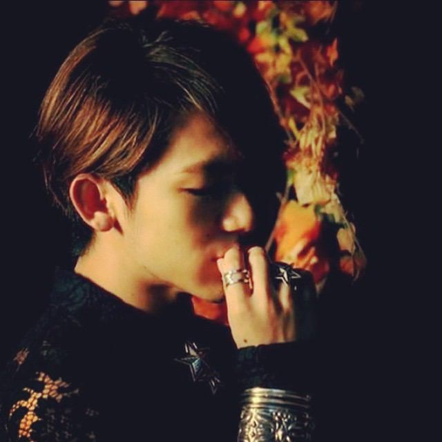 Exile Naoto 画像 上半身裸のnaotoとelly Naoto 三代目 T Co Hvl0ayv1by