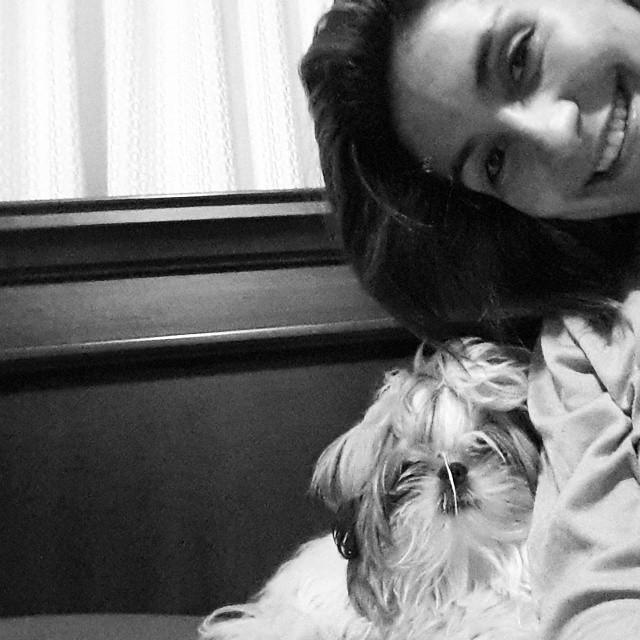 anacimba's tweet photo. Llegó la hora de dormir!!! Sleeping time! #Tuiny #Dog http://t.co/a7iFTB60xf