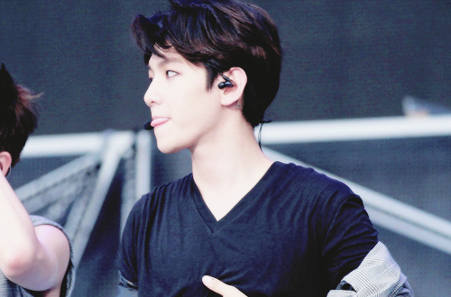 sojinpny's tweet photo. if u gonna be baek i demand this be ur dp!@!@111♡♡♡ http://t.co/bFQrWkE7gm