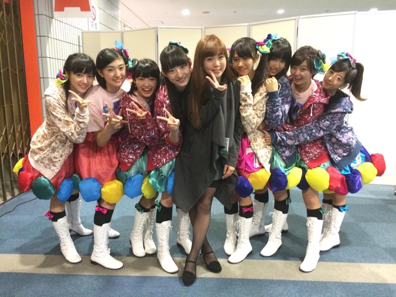 私立恵比寿中学 エビ中 そして昨日終演後清美咲さんと一緒に写真撮りました エビ中見に来てくれました ありがとうございます 清竜人２５も最高 校長 Http T Co 8ppvjpehon Twitter