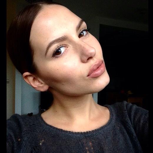 #morning #makeup 😊 have a lovely day👍 #lips #fashion http://t.co/hMno11TuHt<a href="/tag/morning"class="tags">#morning</a><a href="/tag/makeup"class="tags">#makeup</a><a href="/tag/lips"class="tags">#lips</a><a href="/tag/fashion"class="tags">#fashion</a>