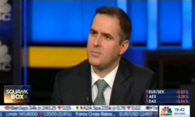 entertainmentIE's tweet photo. CNBC's #squawkbox pundit doesn't realise Ireland is a separate country, uses the Euro http://t.co/aG9YzQj3kQ http://t.co/AZVOB5SVyi