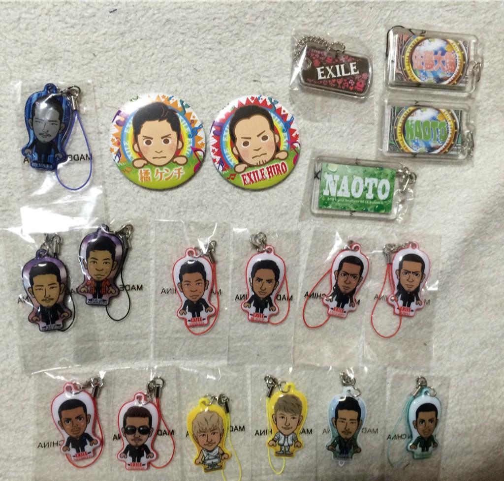 Flower_kasibot's tweet photo. ！！拡散希望！！
写メのE-girls、EXILE、三代目、GENERATIONS関係のもの譲ります！
4枚目に詳細書いてます。
無料企画参加者は参加条件なのでRTお願いします(^^) http://t.co/cz40uDot0m