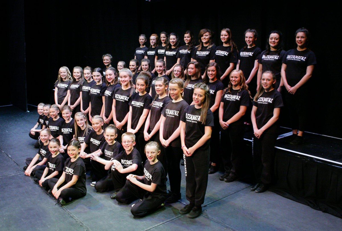 RazzCarlisle's tweet photo. @RazzCarlisle is gearing up to make our West End Performing debut #showstoppers #HM2014 http://t.co/9l2uHDJMg6
