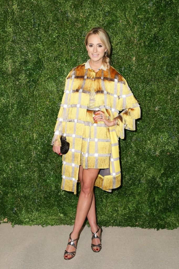 Vensette's tweet photo. Thanks to @VeronicaBeard and @ElisabethTNT for celebrating #CFDA2014 in @Vensette! http://t.co/DPH2xAFxDe