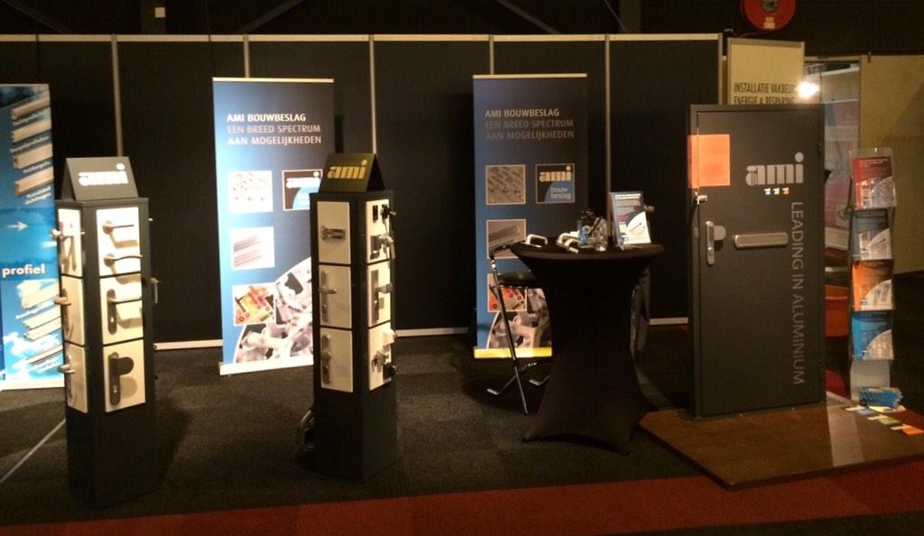 Wij zin er klaar voor! Van harte welkom in Venray @BouwCompleet_EH bij het Bouwevent 2014 <a href="/VanEnckevortBV/">Van Enckevort</a>!