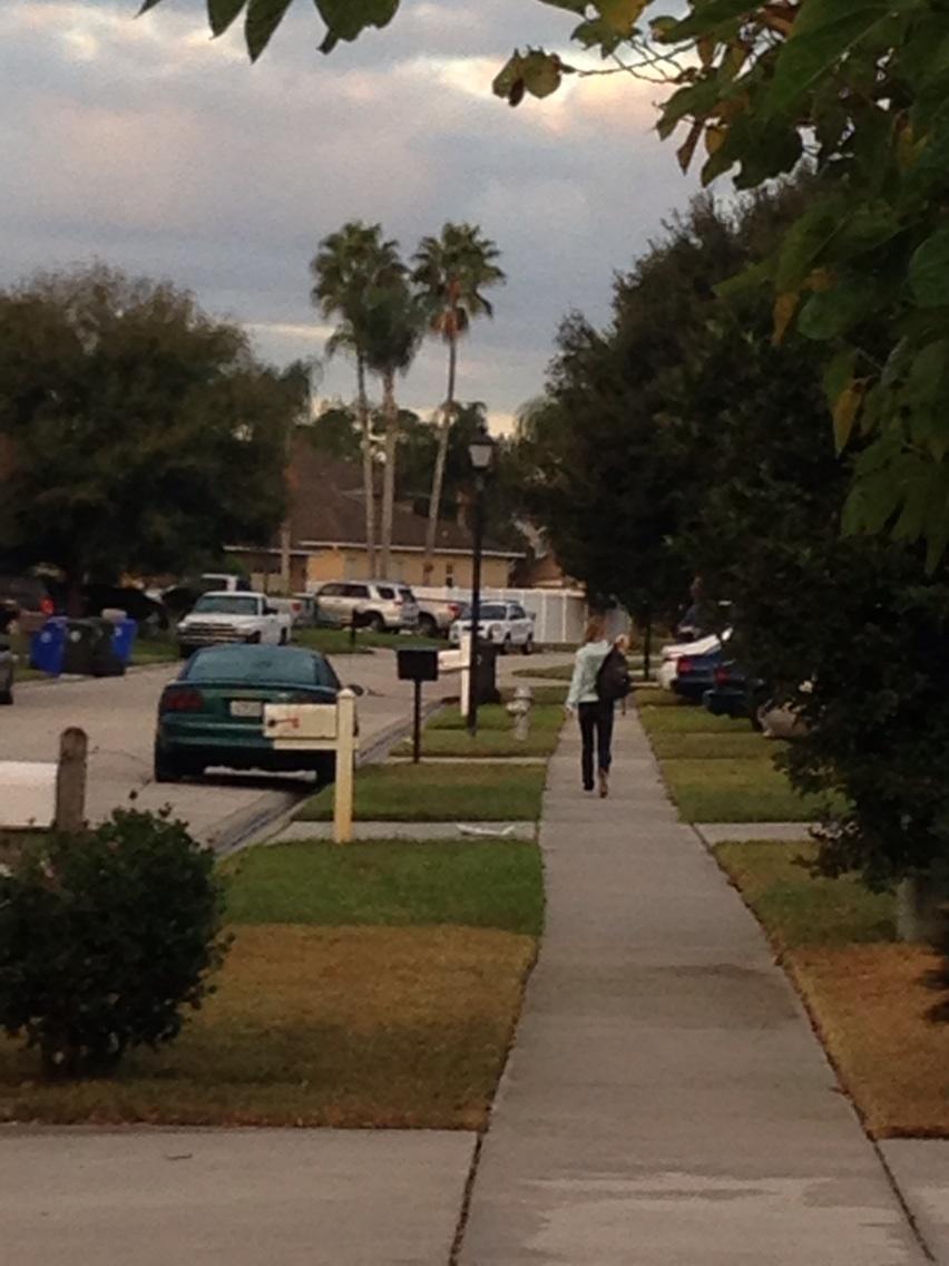 JsMenke's tweet photo. If I would just do my chores I could drive to school.#mydadsucks http://t.co/5jyupXXNC5