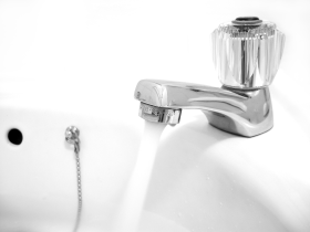 Nach DSL-Drosselung drosseln jetzt alle: Wasserwerke, Stromwerke...

willenlos-magazin.de/nach_dsl_dross…

<a href="/WillenlosMag/">Willenlos Magazin</a>, #Telekom