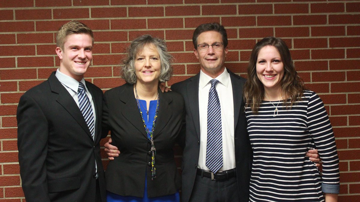 JoeBock_IN's tweet photo. Just voted with family! Hope you can do the same

Polls are open from 6 a.m. to 6 p.m. #WeDeserveBetter #IN02 #INBlue http://t.co/zpzXscL8PC