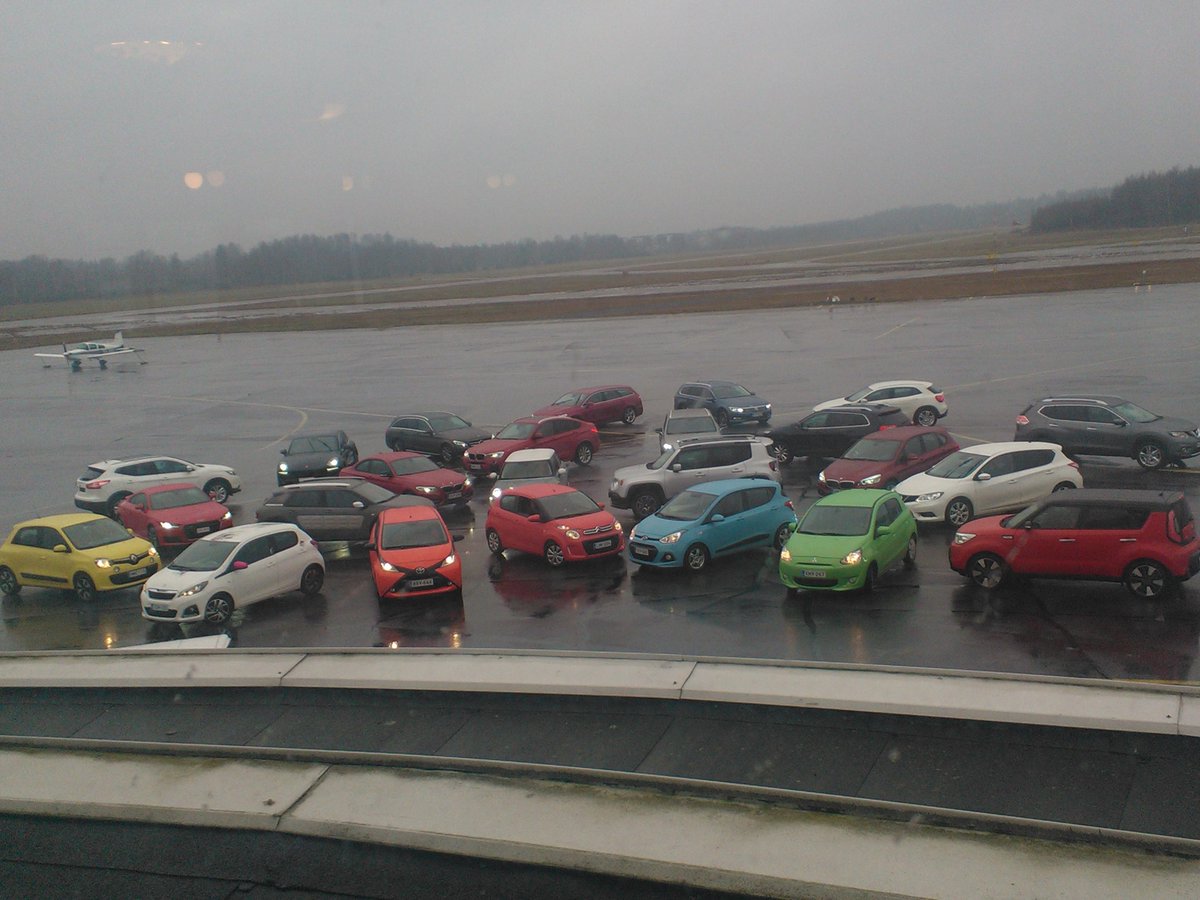 #VAS2015 Vuoden Auto Suomessa 2015 -ehdokkaat yhteiskuvassa