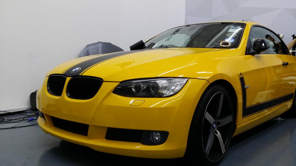 Bumble Bee Yellow with Racing Stripes #wrapstyle #carwrap #bmw #carswithoutlimits #vinyl #yellow