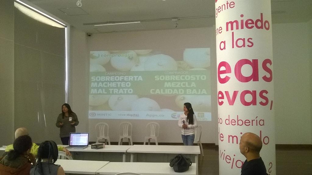 ingededreu's tweet image. Que emocion! Una de las muchas sorpresas del #demoday7 @AppsCo @comproagro @diegomolanovega @MCarolinaHoyosT