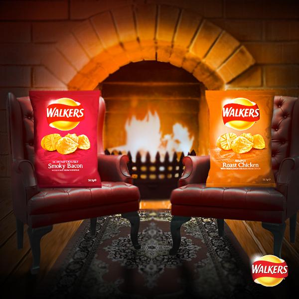 walkers_crisps's tweet photo. Roast Chicken or Smoky Bacon? Tell us with #Flavouroff for a chance to win a box! T&amp;Cs: http://t.co/4DxY88GZRu http://t.co/V148M6Apwh