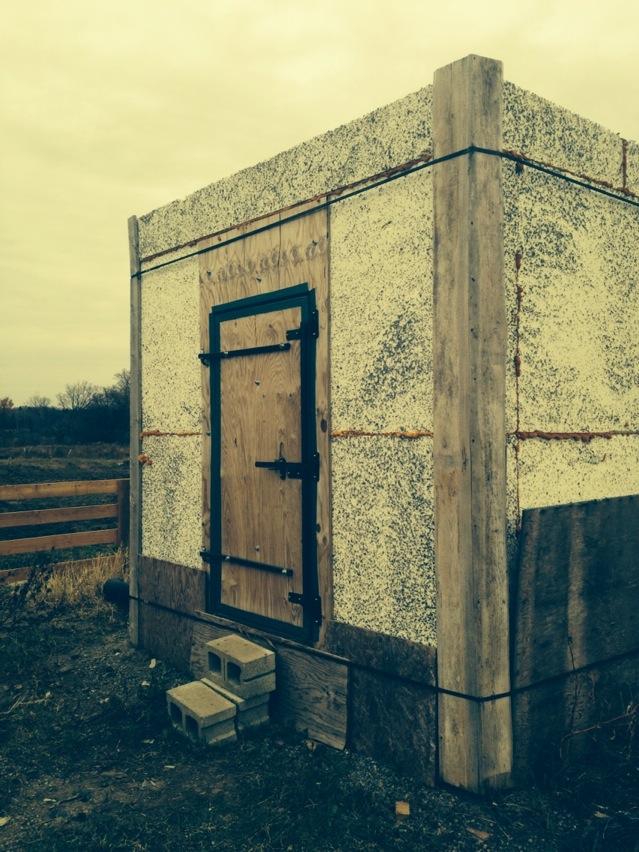 NYFarmer's tweet photo. Sustainable ice? If u do not have an ice house using local ice, ask yourself if you are truly sustainable. #LocalIce http://t.co/ZN7mdwY3Ad