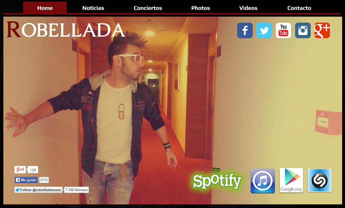 AxelRipleyX's tweet photo. Cambiamos la #Web de #Robellada entra ya y descubre su último #Videoclip Cuarto Oscuro en: http://t.co/xmMLwmCDSc http://t.co/YDqbv3lDwg