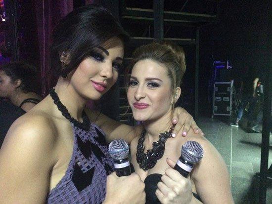 MaalyZayed's tweet photo. مين بتحبو اكتر 
كنزة ريتويت
ابتسام فيفورت
 #StaracArabia http://t.co/KFo0U0GDNB