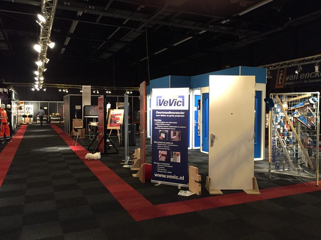 Het Bouwevent is geopend. U bent van harte welkom @BouwCompleet_EH 
Stand 365, niet te missen. 4-5-6 november; Venray