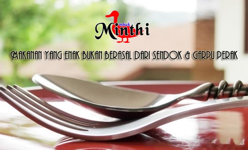 mbakminthi's tweet photo. Tidak perlu menggunakan sepasang sendok dan garpu dari perak untuk menikmati makanan yang enak. #Kuliner #Magelang http://t.co/lDsFAB8Ho0