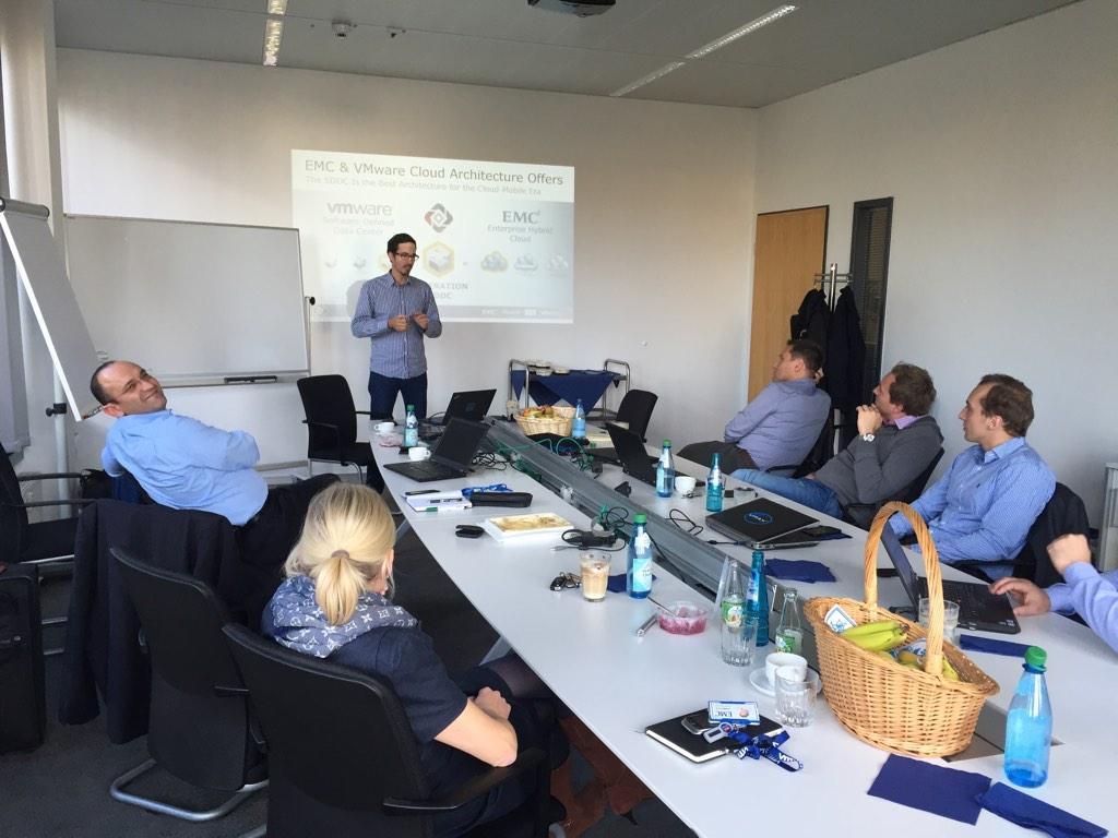 Zastrm's tweet photo. #redefineHC deep dive with @chrisbanck @emc_de http://t.co/KGOj3MiIJU