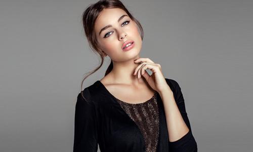 Een kleine verrassing voor onze fans. Donderdag hangt er een nieuwe collectie in de winkels: goo.gl/mDj2xS