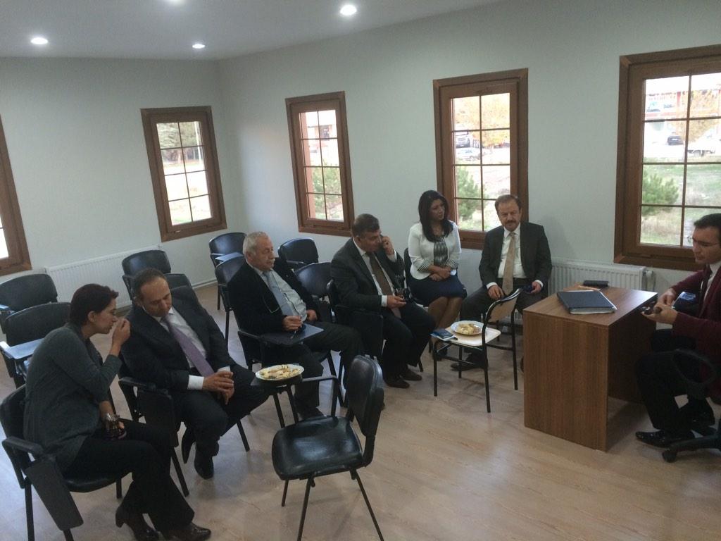 KazanKagem's tweet photo. Kazan http://t.co/LBaN7kqbtw.@OrhanYazici70 başkanmız ve Haymana bld.bşk. @ozdemirturgut06 beyefendiye tşkkr ediyoruz http://t.co/82TAgJTCZF