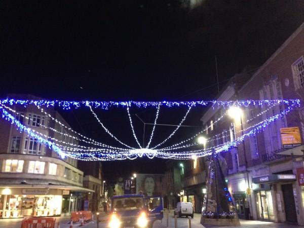 Devon_Hour's tweet image. Huge well done to Exeter residents for reaching the Xmas Lights crowd funding target!! crowdfunder.co.uk/exeter-christm…