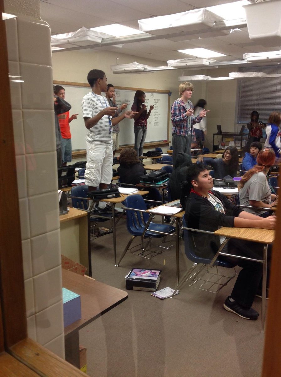 Not sure what, but students engaged #ntrcexemplars <a href="/chromecampus/">Christopher Yon</a>