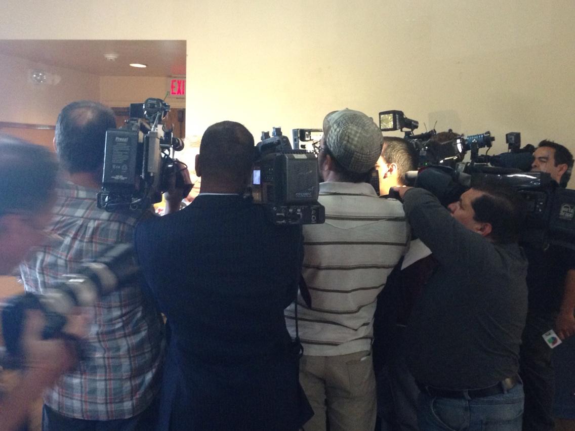 JeffBell2014's tweet photo. Taking some questions after voting http://t.co/Be2EwAL4D5