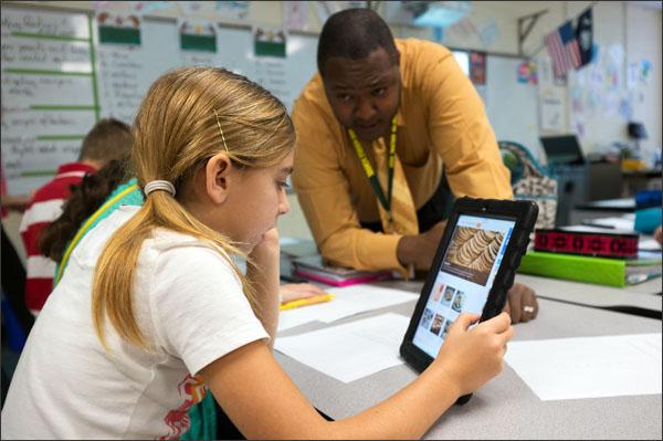 Personalized learning effort boosts test scores, student engagement, and teacher attendance: edweek.org/ew/articles/20…