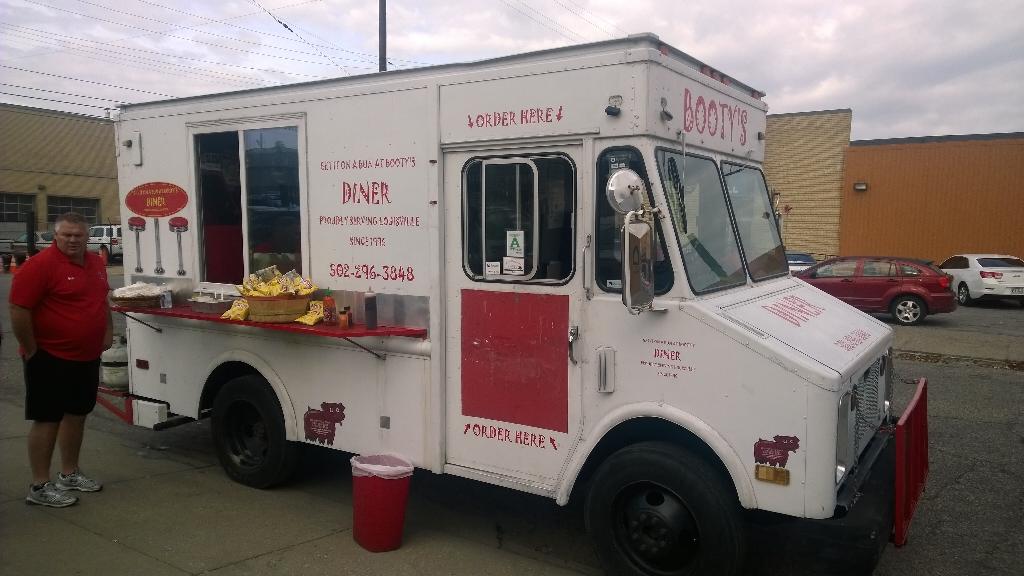 dr_e_foster's tweet image. Bootys Diner - put it on a bun! Louisville KY #livinlarge #smallbusinessreality