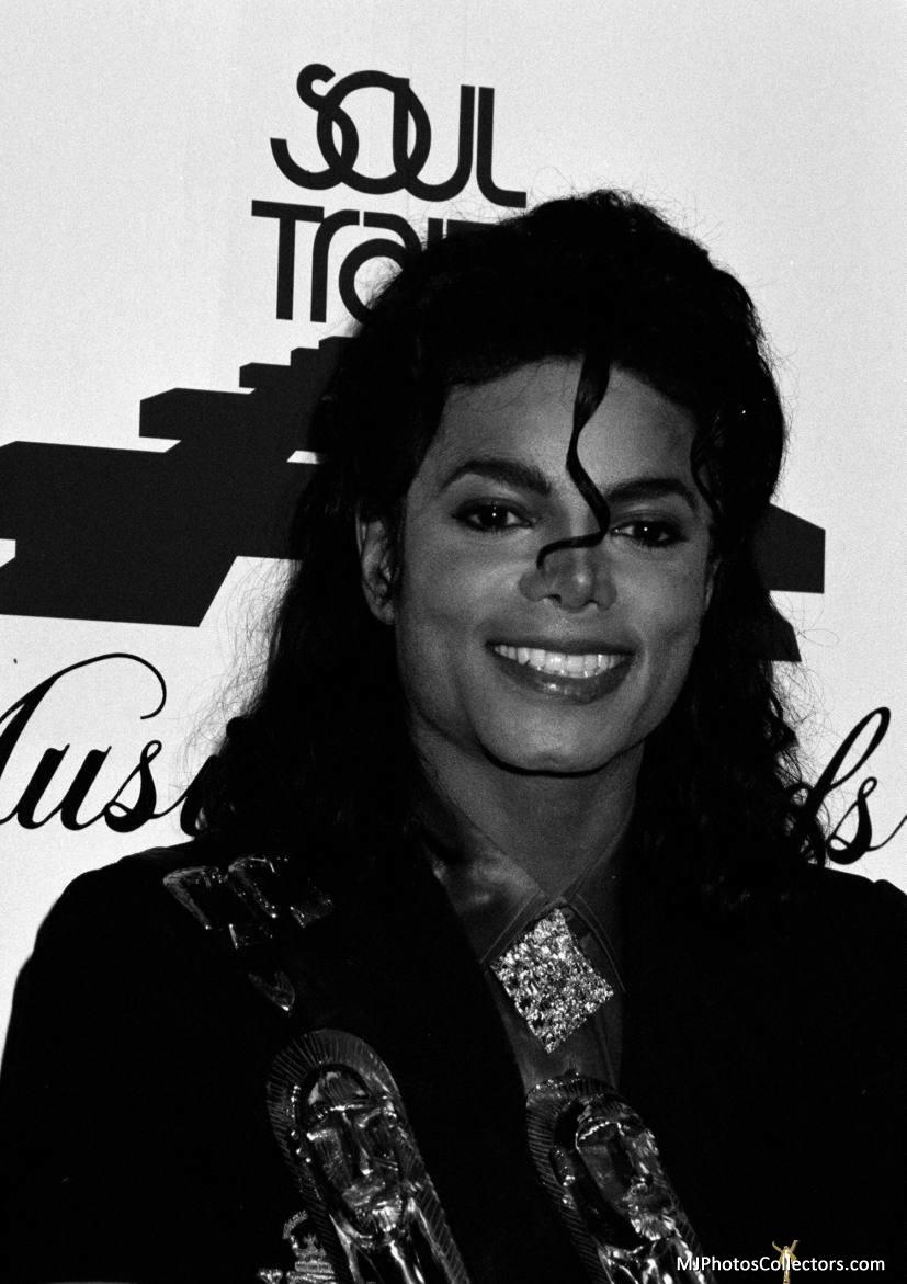 michaeljackson's tweet image. Michael's long history with the Soul Train Awards continues. This year, #Xscape is nominated for 3 Soul Train Awards.