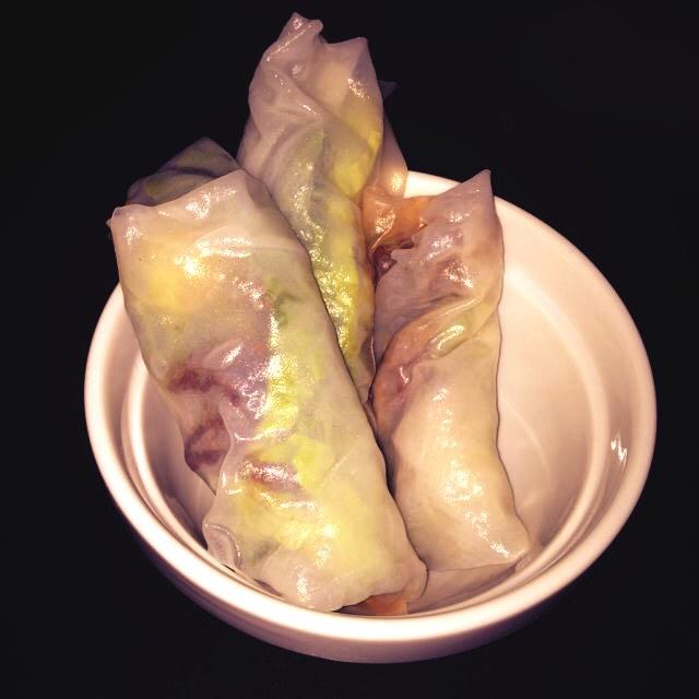chiquibuttons's tweet image. #Vegan #ICFriendly Summer Rolls chiquibuttons.blogspot.com/2014/09/summer…