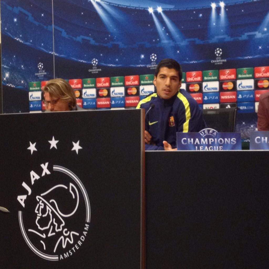 AFCAjax's tweet photo. Suarez: 'Ik heb veel respect voor #Ajax. Daarom zal ik morgen niet juichen als ik scoor' #UCL #ajabar http://t.co/IGpsuoH6Bo