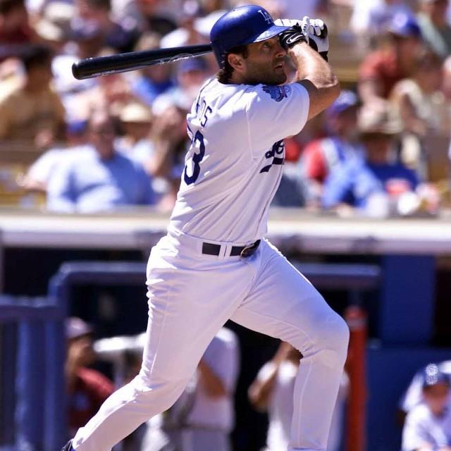 The Los Angeles Dodgers all-time home run leader turns 47 today. Happy birthday, Eric Karros! by dodgers 
