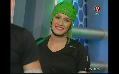 Male_BJ12's tweet photo. Sos HERMOSA @MicaViciconte te amo CAMPEONA ♥ :) http://t.co/NujeF2vhhk