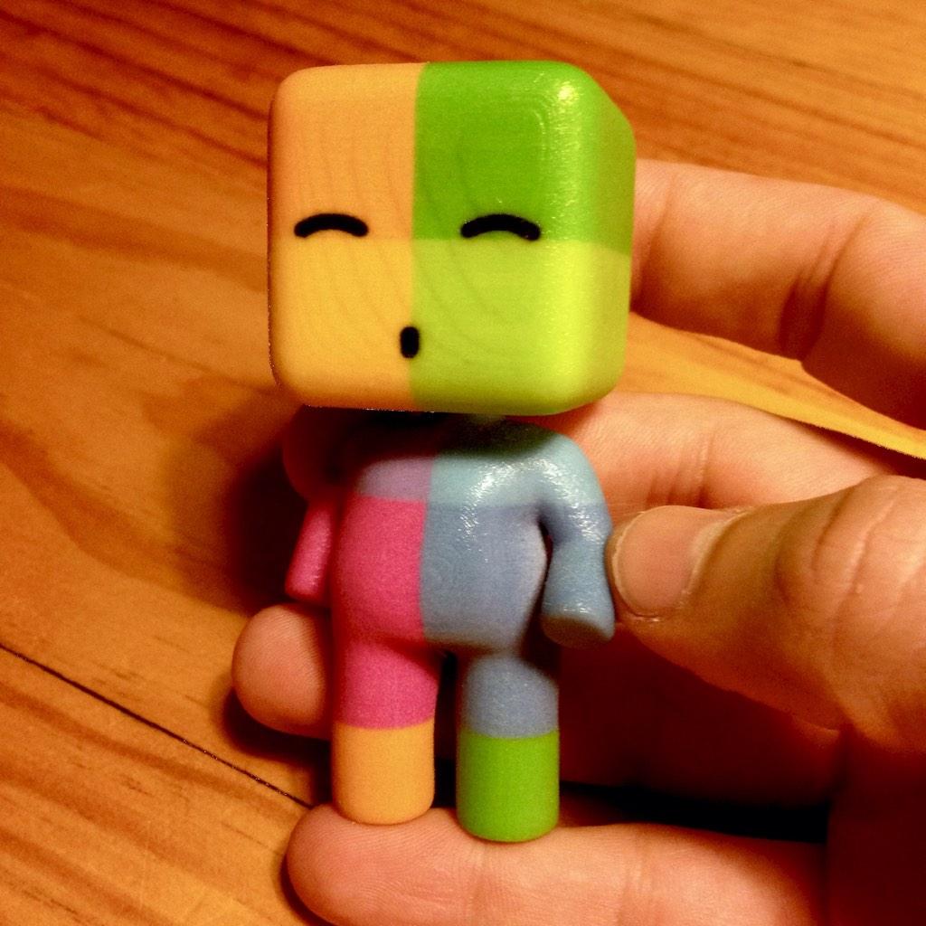 Stubiesthegame's tweet photo. Here we have a 3D printed Stuby prototype! He looks quite happy with the result ^ . ^ wip! http://t.co/C4LM7iImtO