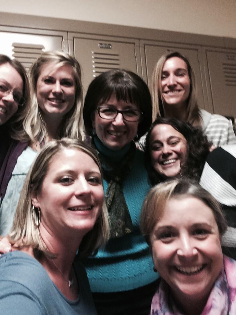 sherrilaabs's tweet photo. SLPs and Dena #NPSProfDev http://t.co/3JKIBtDauR
