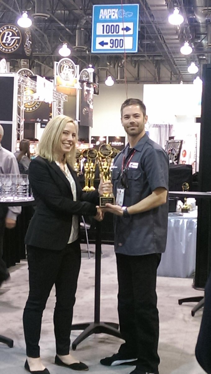 Brian Fetner of #IngersollRand accepts the @PTENmagazine Innovation award for the R3130 today at APEX in Las Vegas