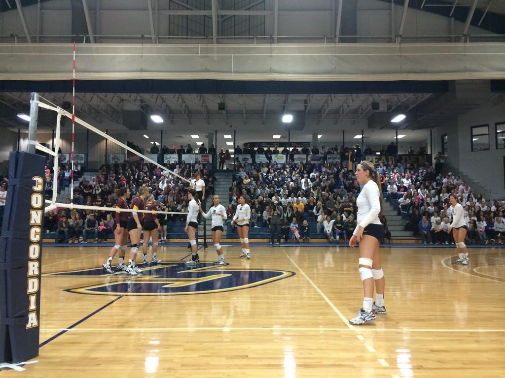 BrianJamros's tweet image. If your not here then you are missing out! @CUGoldenBears VB vs. UMD! #PackedHouse #2vs#3 #BearDown