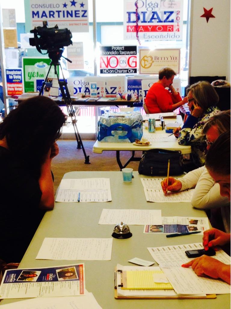 LorenaSGonzalez's tweet photo. Stopped by to phone bank for my girl @diazolga - Tonight, SD county could see their first (2) Latina Mayors! http://t.co/H6WTk7t6qt