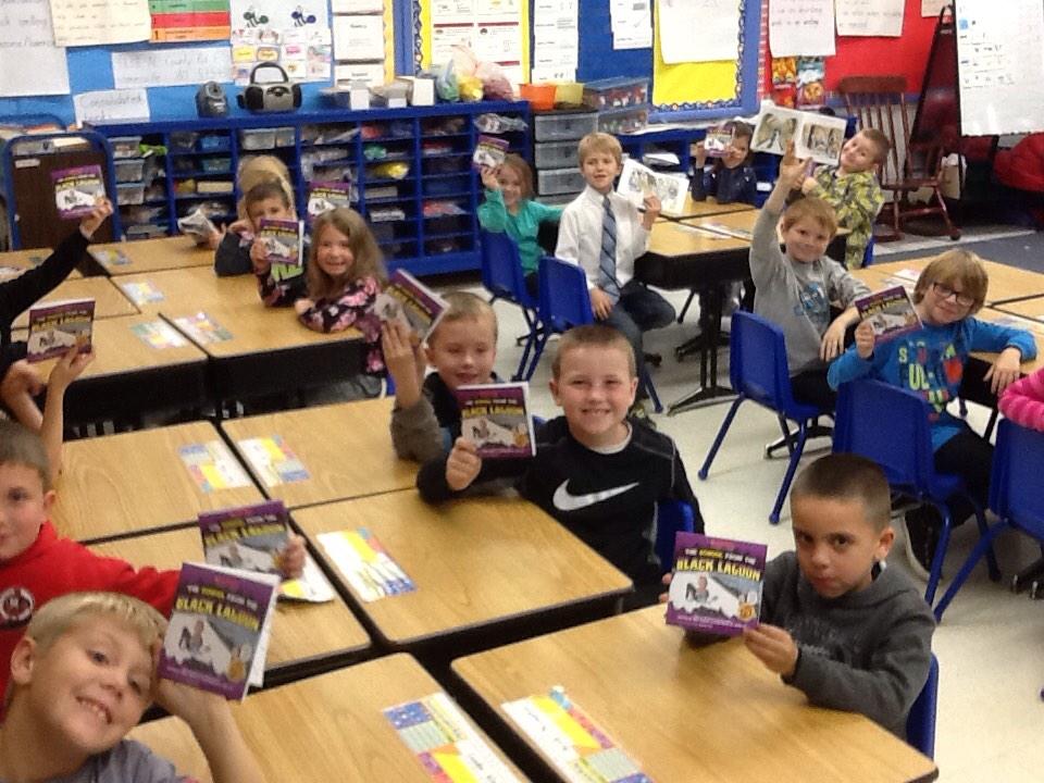 2ndConsolidated's tweet photo. We had so many students order so many books this month that Scholastic sent each student in class a free book! http://t.co/1obCrTJf2t