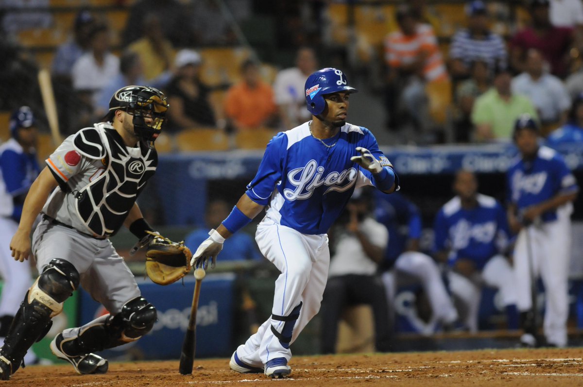 El Licey cambia a Arismendy Alcántara a las Águilas