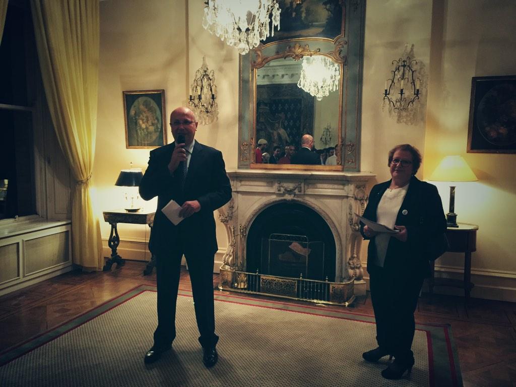 ZylApp's tweet photo. Nous étions invités à la soirée chez l'ambassadeur français d'Irlande #websummit #Ubifrance #alphafrenchtech http://t.co/bVH65RyCys