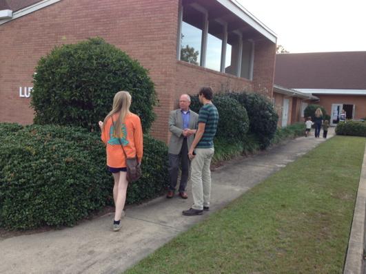 KellyHPayne's tweet image. @ComptrollerSC encouraging young voters to get deeply involved in the political process #SaludaRiver #LexCo