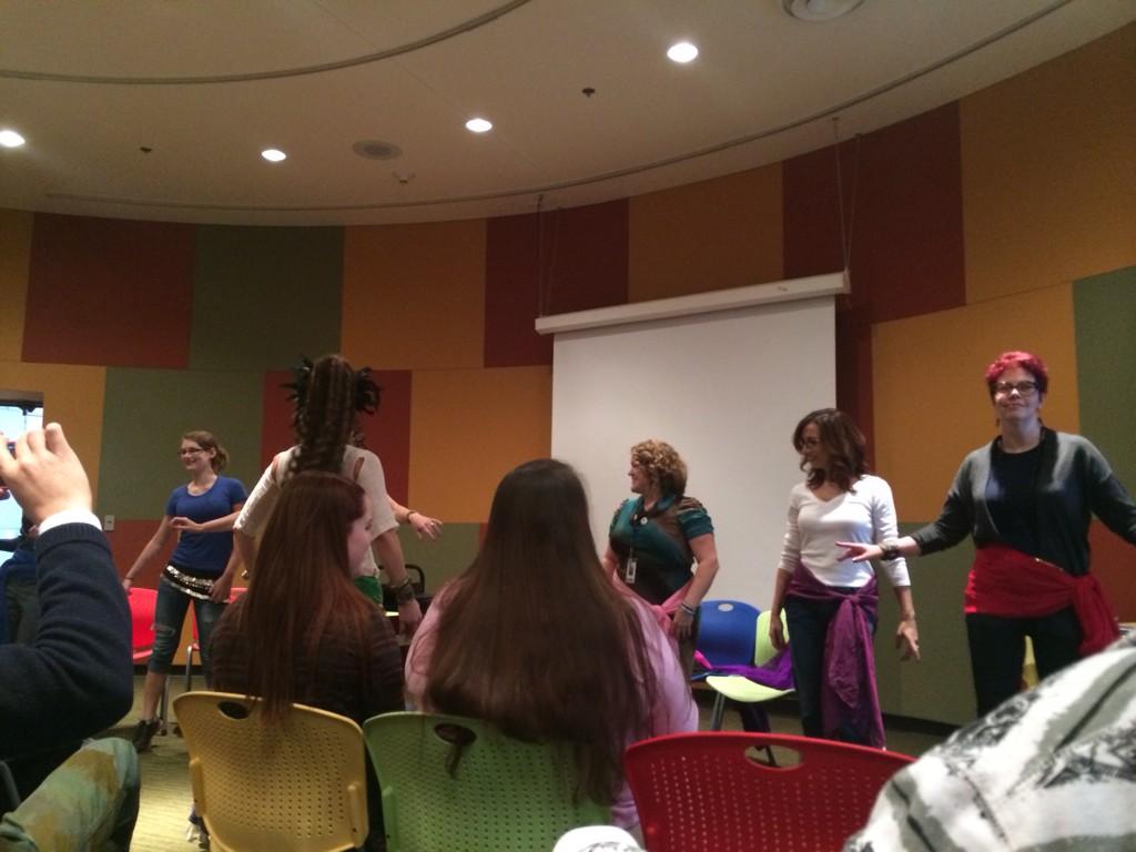 carrieryan's tweet photo. Why doesn't every book tour stop come with belly dancing lessons? #compellingreads #shakeandshimmy http://t.co/itSXWCouJC