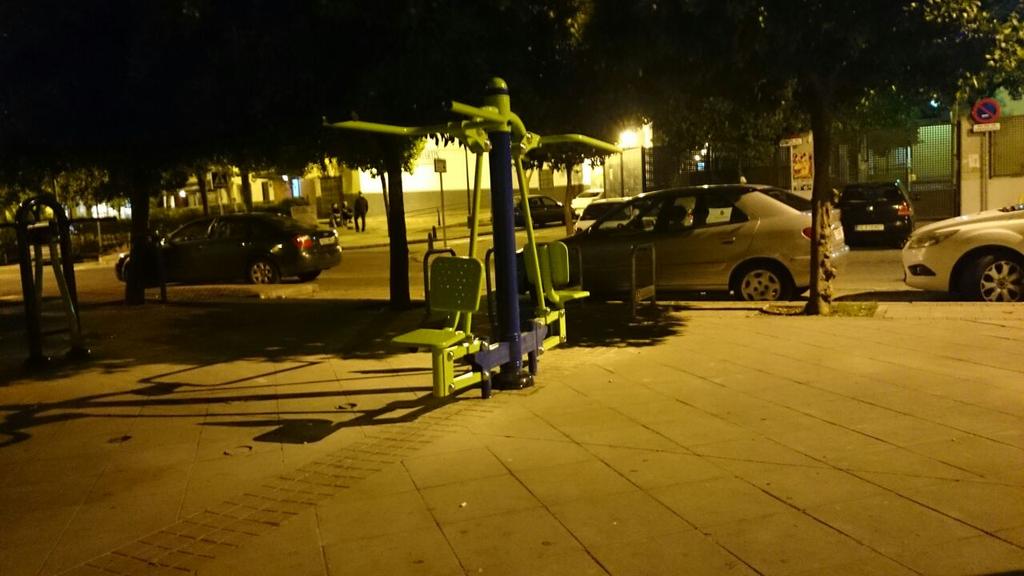 Se inunda El Plantinar y se gastan el dinero en cacharritos,  mu bien Zoido,  pero te ha faltado la barca