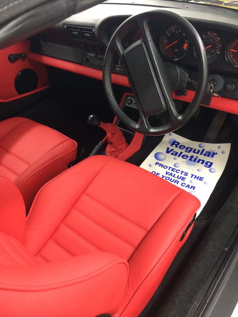 micsvaleting's tweet photo. Inside a speedster after a full re-trim http://t.co/szvC1byXqR