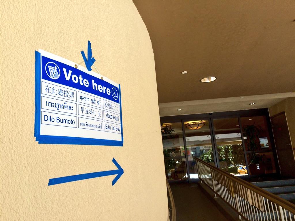 ThatChrisGore's tweet photo. Let's do it. To be clear, I am not running for sheriff. #Election2014 #LAvotes2014 #LAVOTES #CNNElection #msnbcvote http://t.co/eBJ7APSNFb